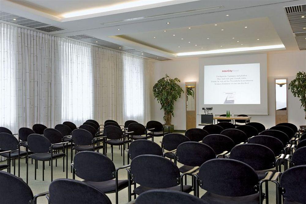Intercityhotel Rostock Kültér fotó